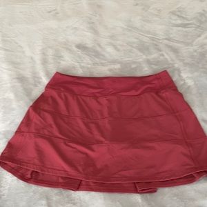 Lululemon Pace Rival Skirt Tall size 8 in Chianti